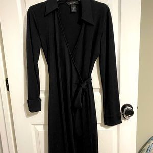 LBD!! Express black wrap dress Sz 7/8